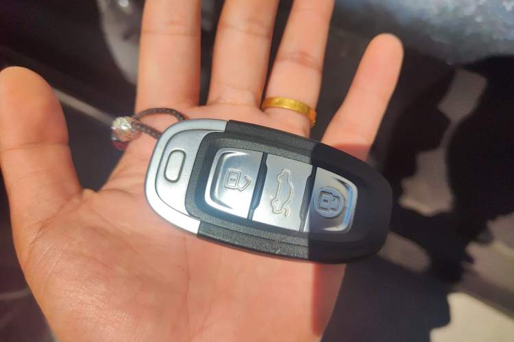 Used Hongqi E-QM5 2024 610 km PLUS