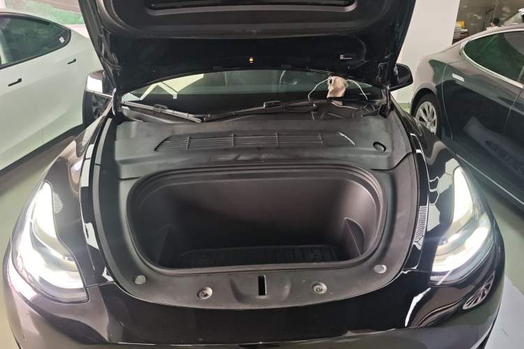 Used Tesla Model Y 2021 Standard Range Rear-Wheel Drive Version Engine Bay
