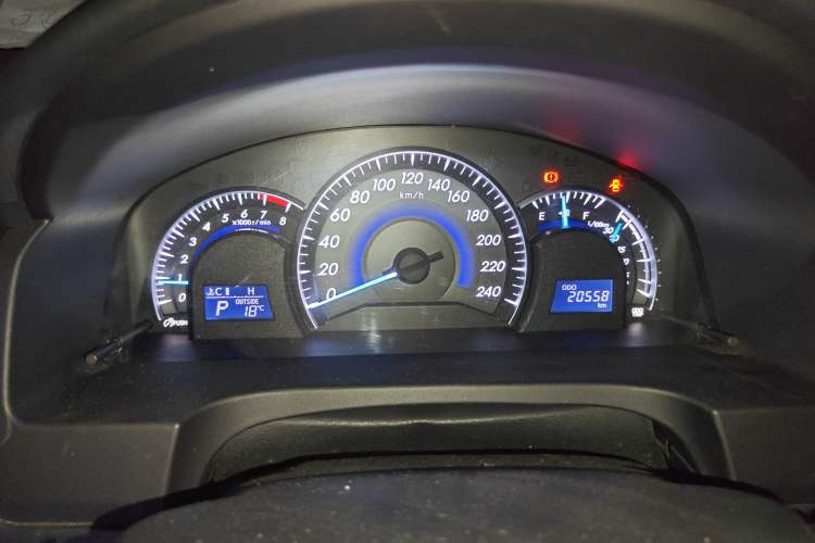 Used Toyota Camry 2016 2.0G 10th Anniversary Luxury Edition