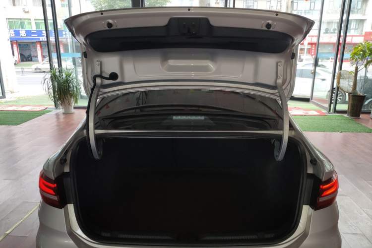 Used Volkswagen Lavida 2023 1.5L Automatic 5 Million Edition