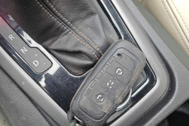 Used Qoros 3 2014 Sedan 1.6L Automatic Zhiyue Model
