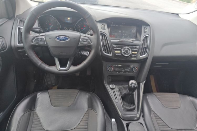 Used Ford Focus 2017 Sedan 1.6L Manual Fashion Edition Smart Drive Version