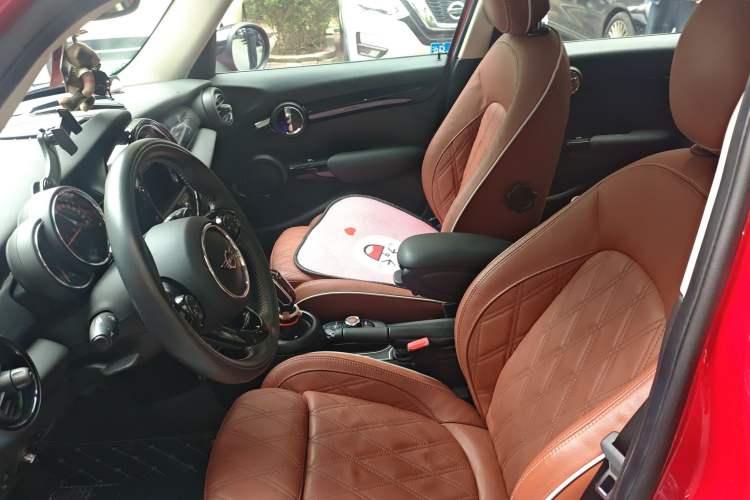 Used MINI 2018 2.0T COOPER S Artist Five-Door Edition Left Front Seat