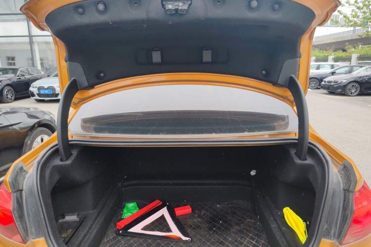 Used BMW 1 Series 2019 118i Fashion Model Trunk