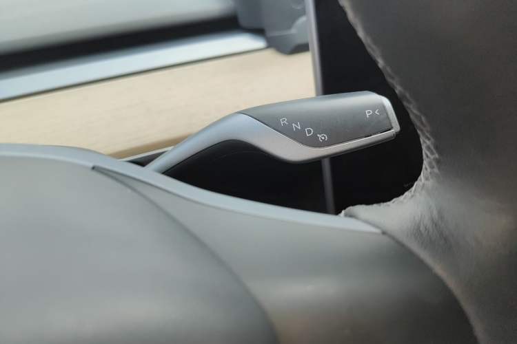 Used Tesla Model Y 2022 Rear-Wheel-Drive Version