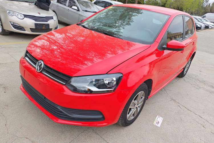 Used Volkswagen Polo 2014 1.4L Manual Fashion Edition