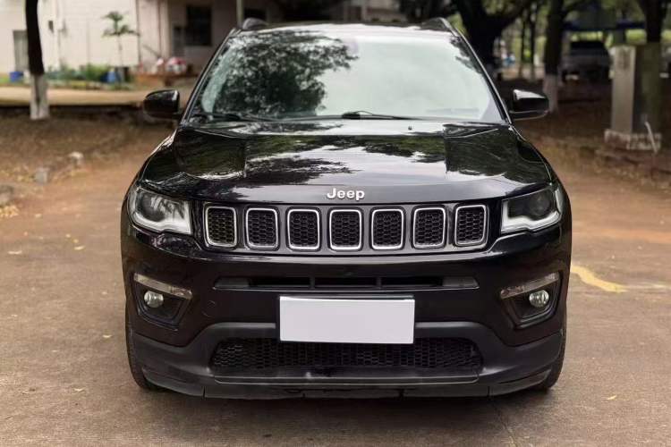 Used Jeep Compass 2017 200T Automatic Family Edition