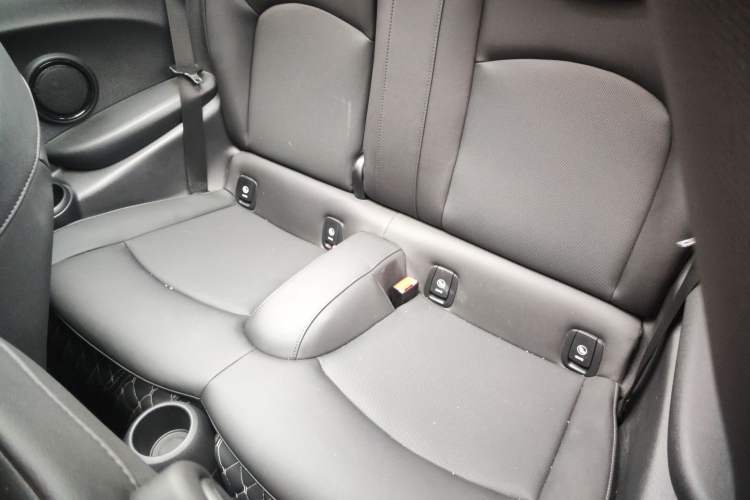 Used MINI 2023 1.5T COOPER Midnight Escape Special Edition
