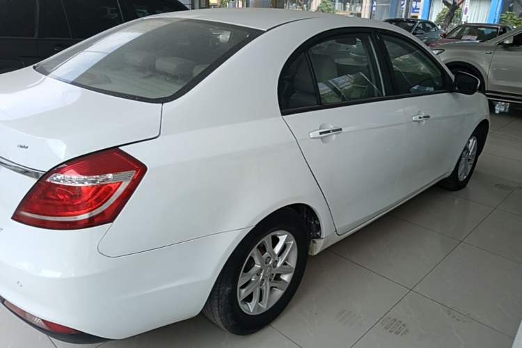 Used Geely Auto Emgrand 2016 Sedan 1.5L CVT Luxury Model