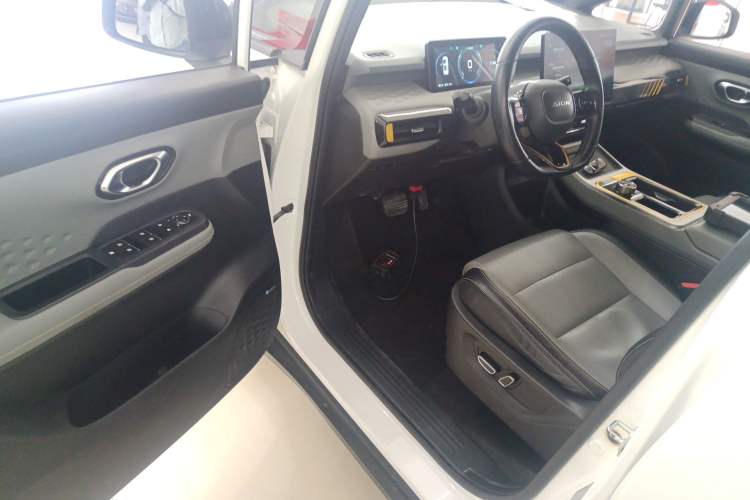 Used AION Y 2022 80 Ultra-Long Range Edition