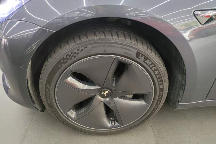 Used Tesla Model 3 2020 Standard Range Rear-Wheel Drive Upgraded Version Left Front Wheel Hub