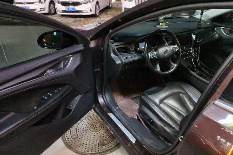 Used Buick LaCrosse 2018 20T Elite Edition
