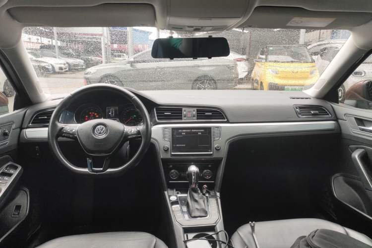 Used Volkswagen Lamando 2018 280TSI DSG Comfort Edition