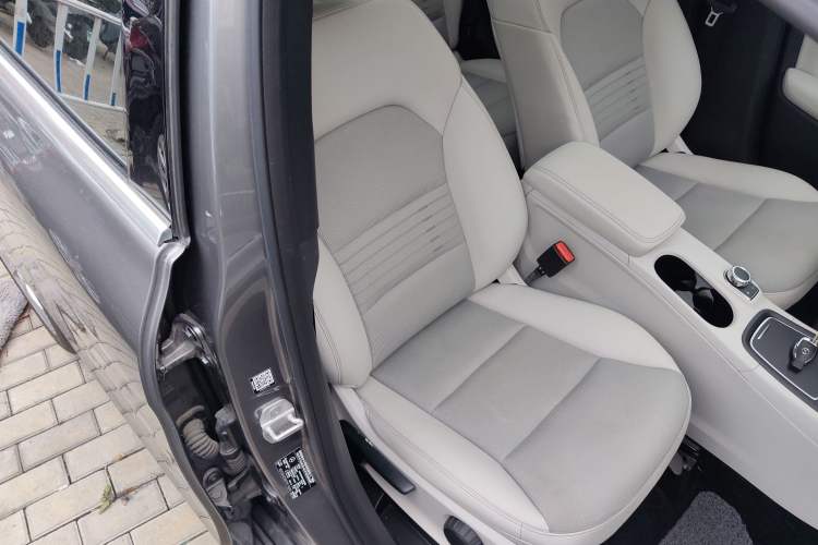 Used Mercedes-Benz B-Class 2015 B 200 Sport Edition
