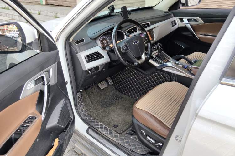 Used Geely Auto Emgrand X7 Sport 2016 1.8TD Automatic All-Wheel-Drive ZhiZun Edition Driver Seat