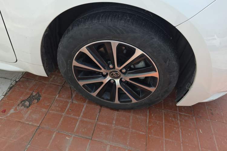 Used Toyota Levin 2023 Smart Electric Hybrid Dual-Engine 1.8L Leading Edition