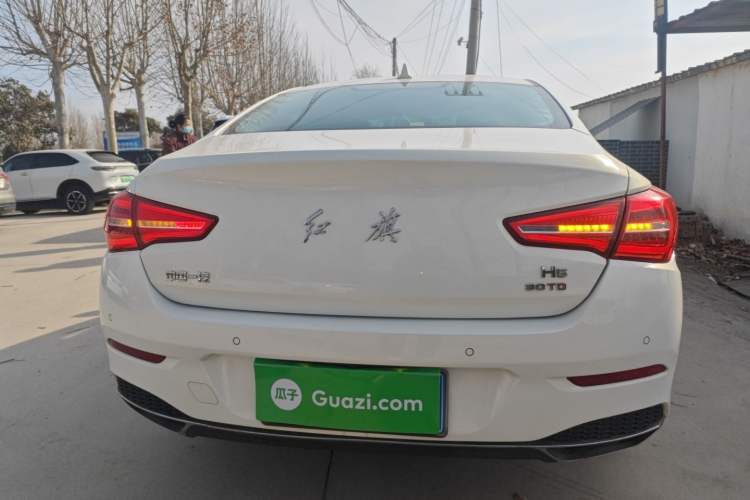 Used Hongqi H5 2020 1.5T DCT Flagship Edition
