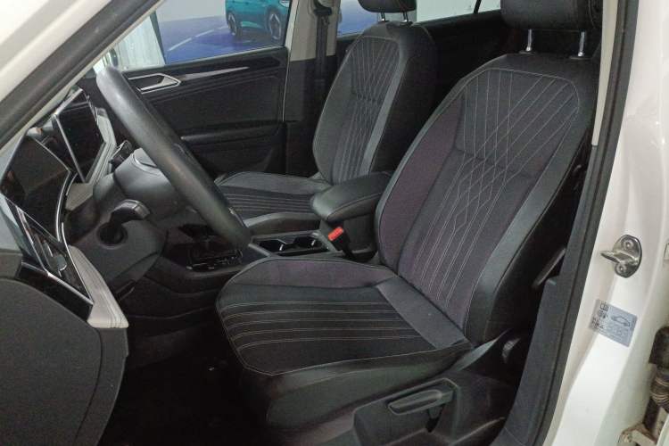 Used Volkswagen Tiguan L 2022 330TSI Automatic Two-Wheel Drive Comfort Edition
