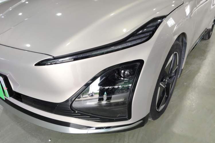 Used Wuling Xingguang 2024 Co-Creation Edition 510 Advanced Model Left Front Headlight