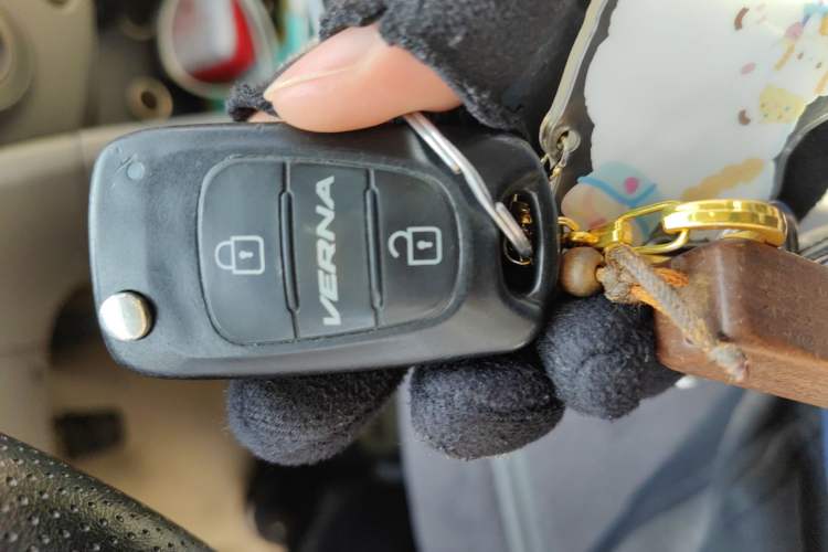 Used Hyundai Verna (older generation) 2016 1.4L Manual Smart GLS Trim
