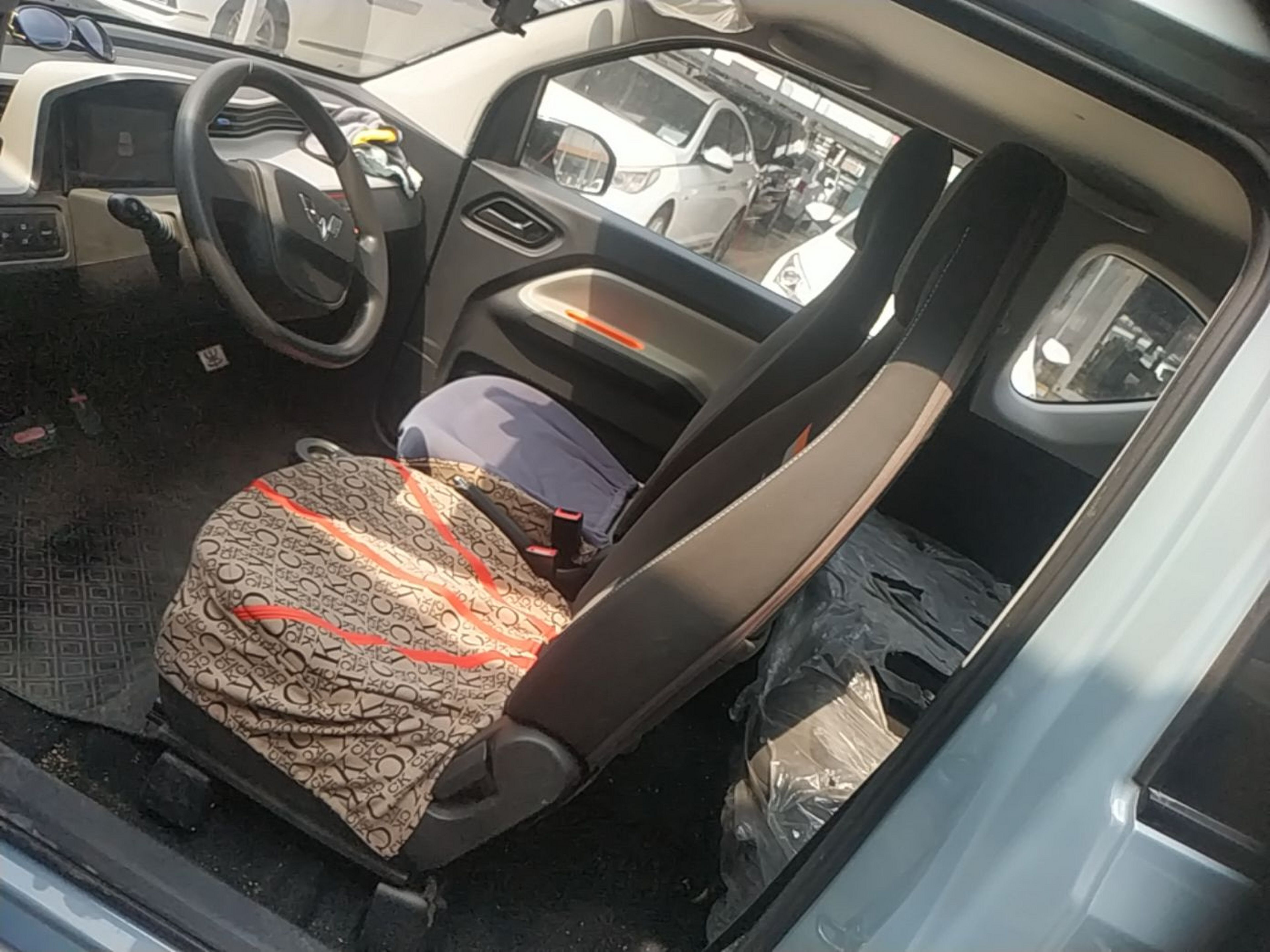 Interior delantero