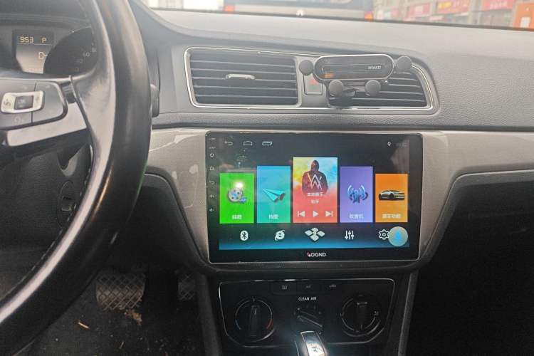 Used Volkswagen Lavida 2017 1.6L Automatic Comfort Edition