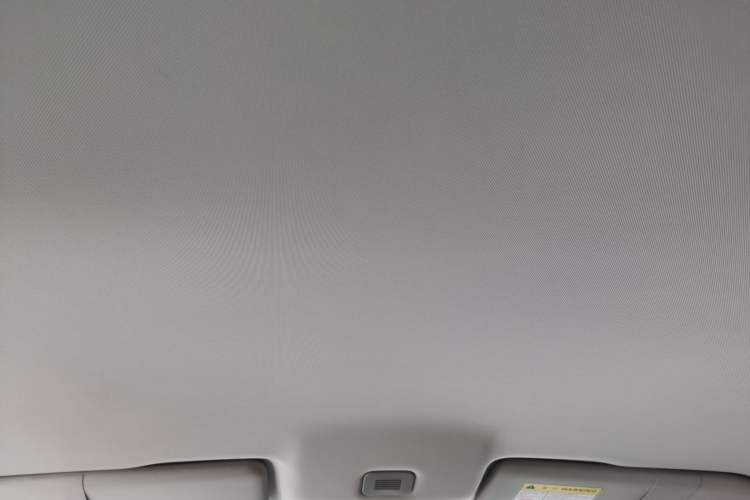 Used Roewe i5 2020 1.5L Manual 4G Connect Luxury Edition
