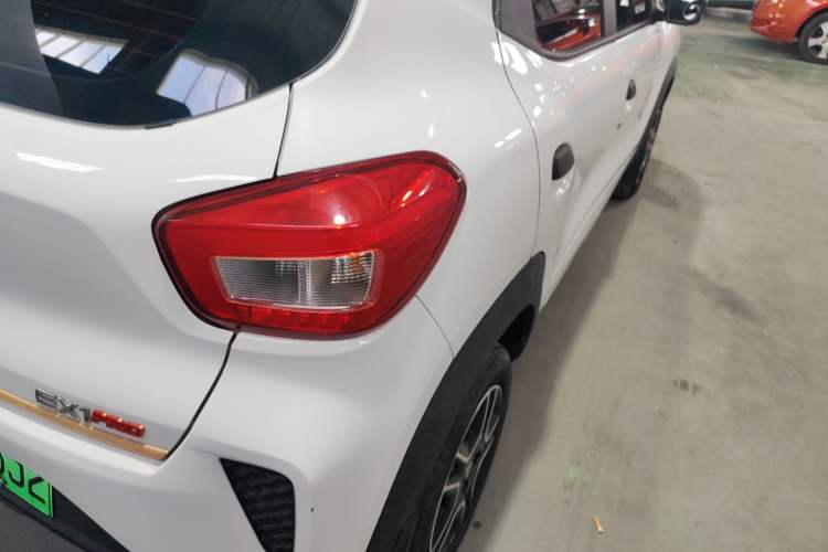 Used Dongfeng NAMMI EX1 2022 PRO YueXing Model Right Rear Taillight