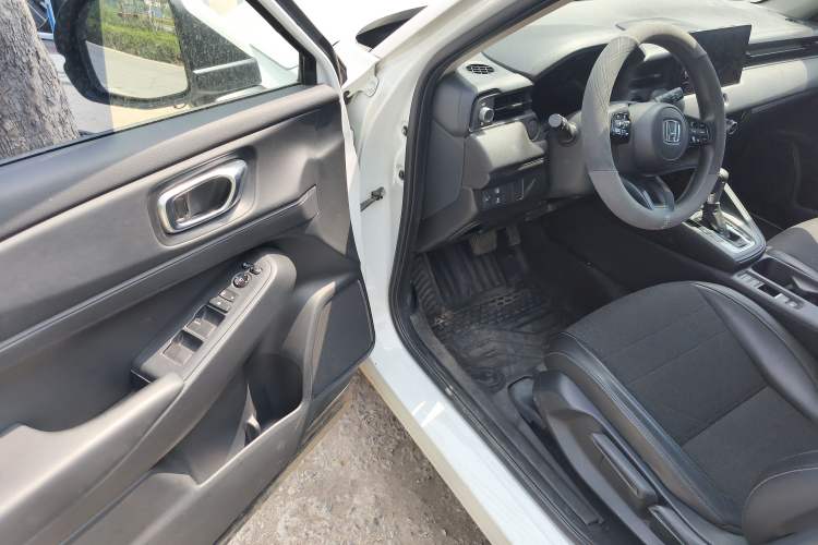 Used Honda Vezel 2023 1.5L CVT Tech Edition
