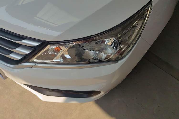 Used Baojun 310 2020 1.2L Manual Comfort Edition Left Front Headlight