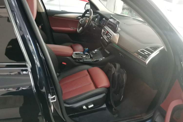Used BMW iX3 2022 Leading Type
