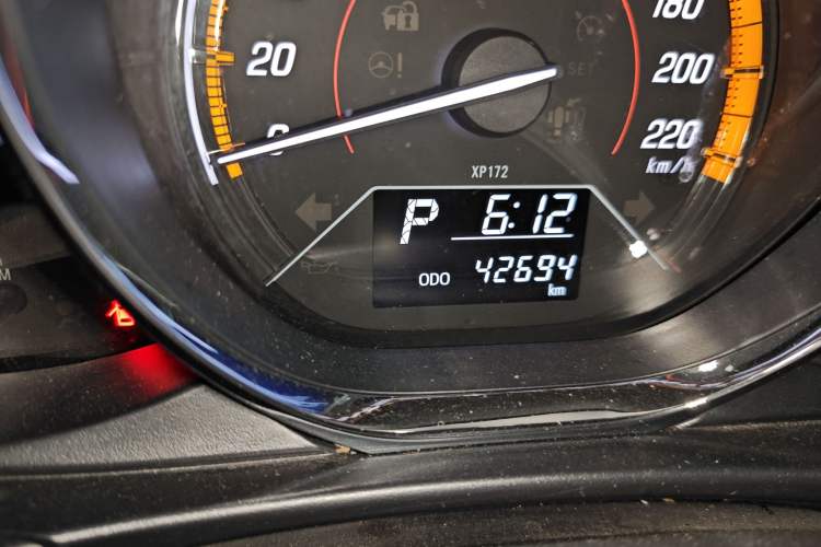 Used Toyota YARiS L Zhi Xuan 2022 X-Trail 1.5L CVT Leading PLUS Edition Odometer Close Up