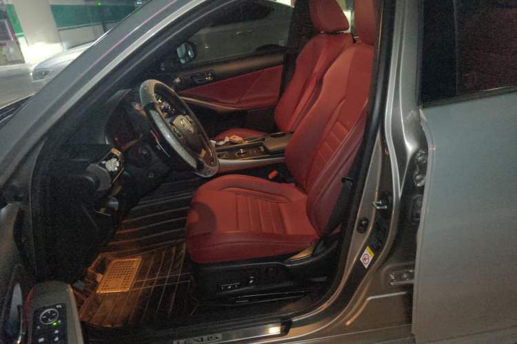 Used Lexus IS 2015 200t F SPORT Left Front Seat