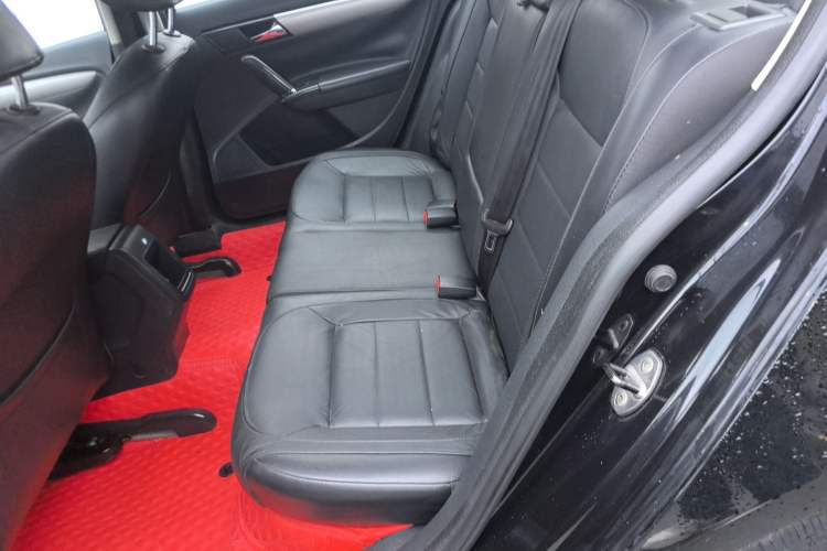 Used Volkswagen Lavida 2013 Restyled Classic 1.6L Manual Comfort Edition Left Rear Seat