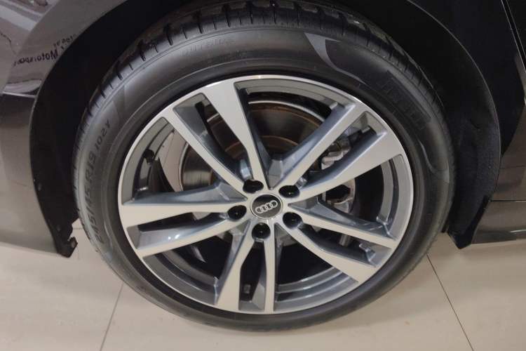 Used Audi A6L 2022 40 TFSI Luxury Dynamic Model
