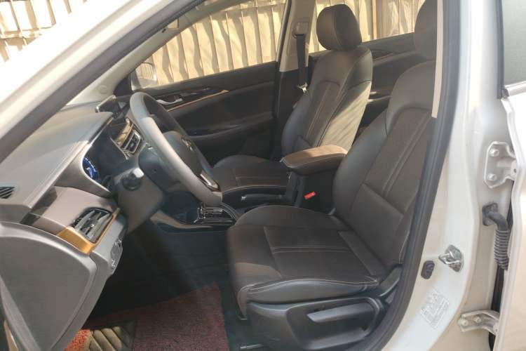 Used CHANGAN Eado DT 2018 1.6L Automatic Smart Enjoyment Model
