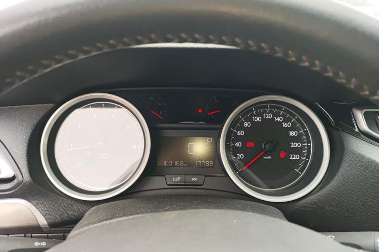 Used Peugeot 408 2014 1.8L Automatic Luxury Edition Instrument Cluster