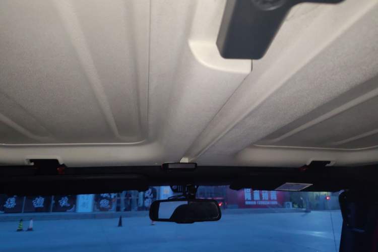 Used Jeep Wrangler 2014 3.0L Sahara Four-Door Edition