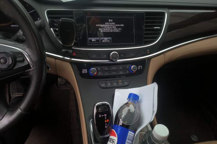 Used Buick LaCrosse 2018 20T Luxury Model
