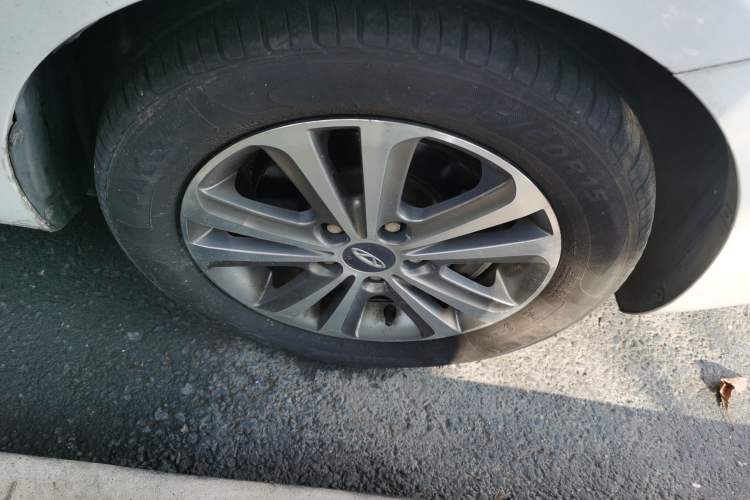 Used Chery Arrizo 3 2015 1.5L Manual High-End Version