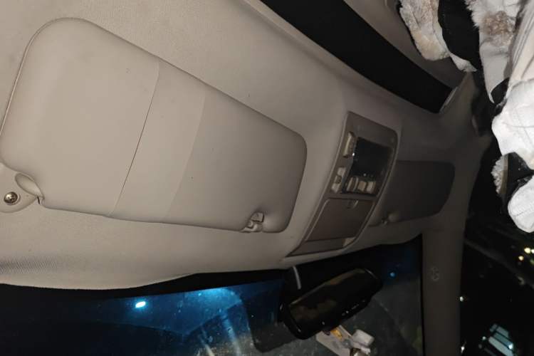 Used BYD S7 2015 2.0T Automatic Prestige Model