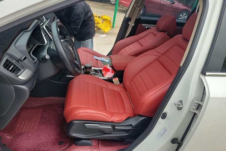 Used Honda CR-V 2019 240TURBO CVT 2WD Comfort Version China V Left Front Seat