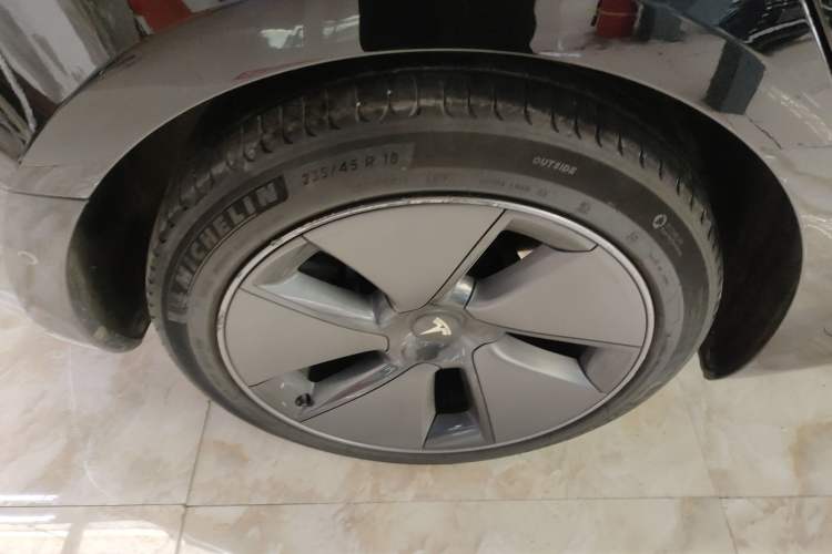 Used Tesla Model 3 2022 Rear-Wheel-Drive Version