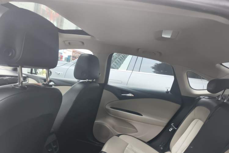 Used Buick Verano 2018 Sedan 15S Automatic Leading Model Headliner