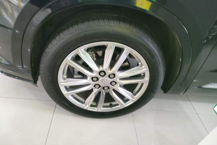 Used Cadillac XT6 2022 2.0T Six-Seater Four-Wheel-Drive Luxury Standard Edition