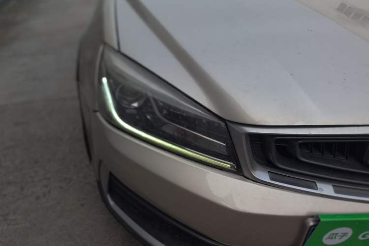 Used Geely Auto Vision S1 2018 1.4T CVT FENGXING Model
