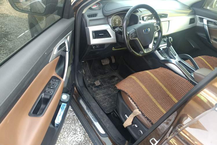 Used Geely Auto Emgrand X7 Sport 2016 1.8TD Automatic ZhiZun Version
