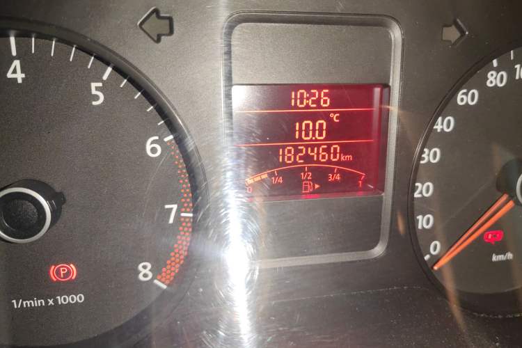 Used Volkswagen Polo 2011 1.4L Manual ZhiLe Edition
