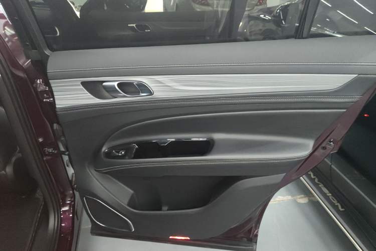 Used Ford Equator 2021 EcoBoost 225 Platinum Edition 6-seater
