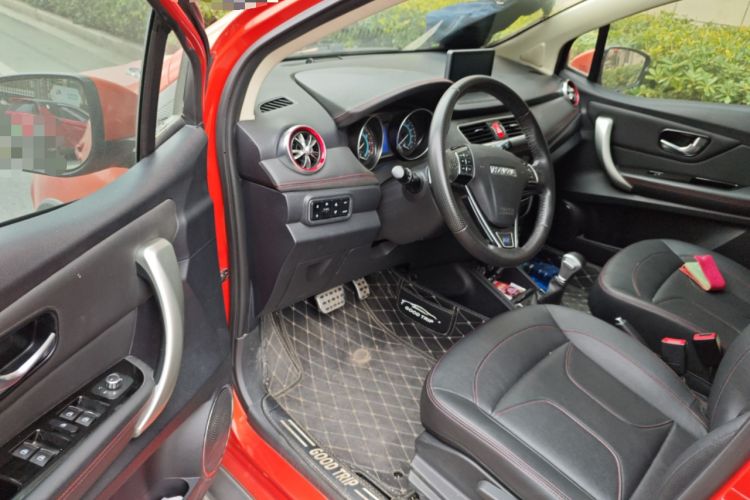 Used Haval H1 2016 Revised Version Blue Badge 1.5L AMT Luxury Edition
